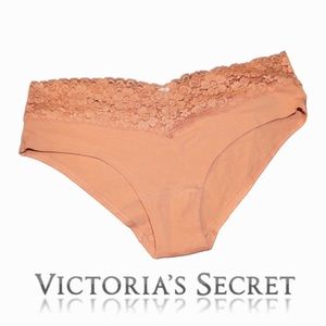 Victoria’s Secret, Lace Waist Hipster Panty Size L